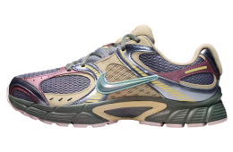 A Ma Maniere x Nike V5 Rnr Light Carbon / Desert Khaki