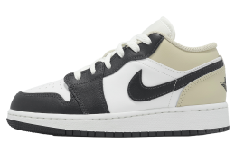 Air Jordan 1 Low GS Summit White / Off Noir