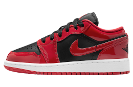 Air Jordan 1 Low SE GS Black / White