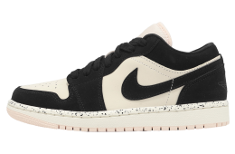 Air Jordan 1 Low WMNS Black / Black Guava Ice Sail