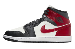 Air Jordan 1 Mid WMNS Black Toe