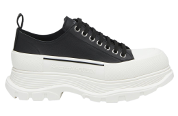 Alexander Mcqueen Tread Slick Lace Up Black / White / thick