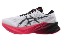 Asics Novablast 3 2E Wide White / Black