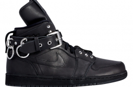 COMME des GARÇONS x Air Jordan 1 Black