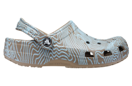 Crocs Classic Topographic Clog Khaki / Multi