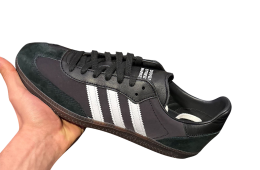 Dover Street Market x adidas Samba