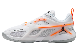 Jordan Heir Series White / Total Orange