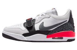 Jordans Legacy 312 Low IsWhite / Infrared 23
