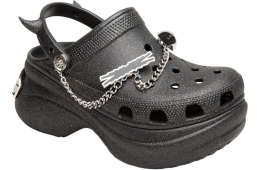 LE Sserafim x Crocs Bae Clog WMNS