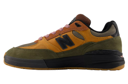Mike Gigliotti x New Balance 933 Andrew Reynolds