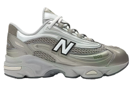 New Balance 1000 GS Arid Stone / Light Silver Metallic