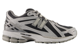 New Balance 1906R Grey / Silver / Black