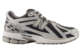 New Balance 1906r Grey / Silver