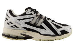 New Balance 1906R White / Black / Cream