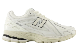 New Balance 1906R White / White