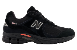 New Balance 2002r Black / Red