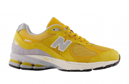 New Balance 2002R Egg Yolk