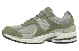 New Balance 2002R Green / Beige