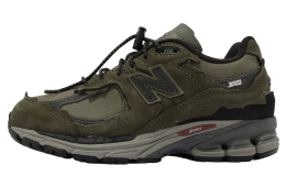 New Balance 2002R Green / Black / Silver