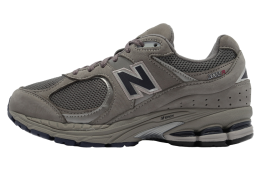 New Balance 2002R Grey / Navy