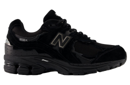 New Balance 2002r Protection Pack Black