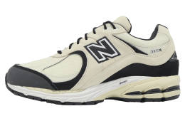 New Balance 2002RX Beige / Grey