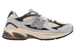 New Balance 2010 Grey / White