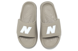 New Balance 202XA Brown / White
