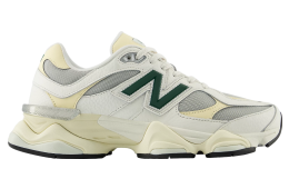 New Balance 9060 Sea Salt / Marsh Green