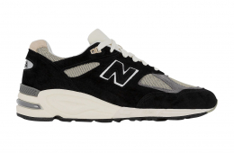 New Balance 990v2 Black