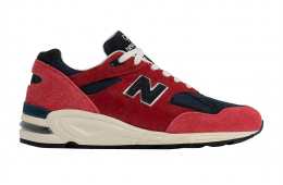 New Balance 990v2 Chrysanthemum