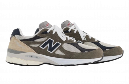 New Balance 990v3 Made in USA Cream Olive
