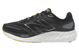 New Balance Fresh Foam 680 V8 4E Extra Wide Black / Castlerock