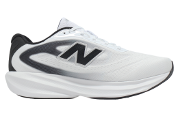 New Balance Fresh Foam 680 V9 2E Wide White / Black