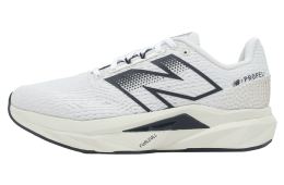 New Balance FuelCell Propel V5 2E Wide White / Black