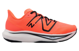 New Balance FuelCell Rebel V3 2E Wide Neon Dragonfly / Black