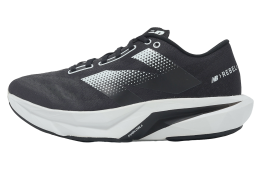 New Balance FuelCell Rebel V4 2E Wide Black / White