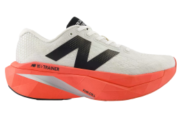 New Balance Fuelcell Supercomp Trainer v3 Urgent Red / Sea Salt
