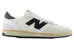 New Balance NB Numeric 440 V2 White / Black