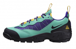 thumb iphone nike acg air mada light menta