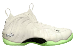 Nike Air Foamposite One Phantom / Barely Volt
