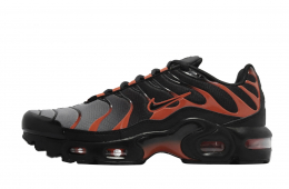 Nike Air Max Plus GS Black Team Orange