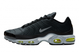 Nike Air Max Plus Premium Black Matte Silver