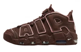 Nike Air More Uptempo Valentine’s Day
