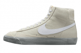 Nike Blazer Mid 77 EMB Summit White