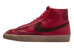 Nike Blazer Mid 77 Layers of Love
