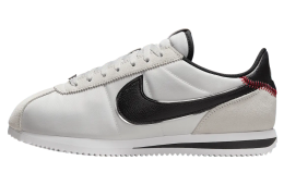 Nike Cortez Jackie Robinson Day Photon Dust / Metallic Silver