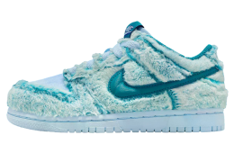 Nike Dunk Low Abominable Snowman