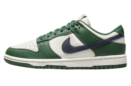 thumb iphone nike dunk low gorge green 1