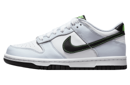 thumb iphone nike dunk low gs white green strike